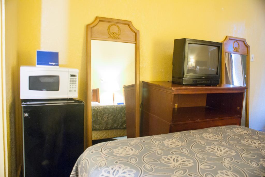 Sweets Inn Motel นิวออร์ลีนส์ ภายนอก รูปภาพ